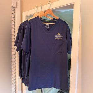 Johns Hopkins Hospital Healing Hands HH Works Men’s Scrubs Mason/Ryan